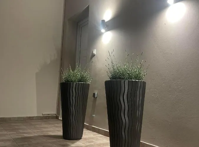 Naelia Villa Pastida